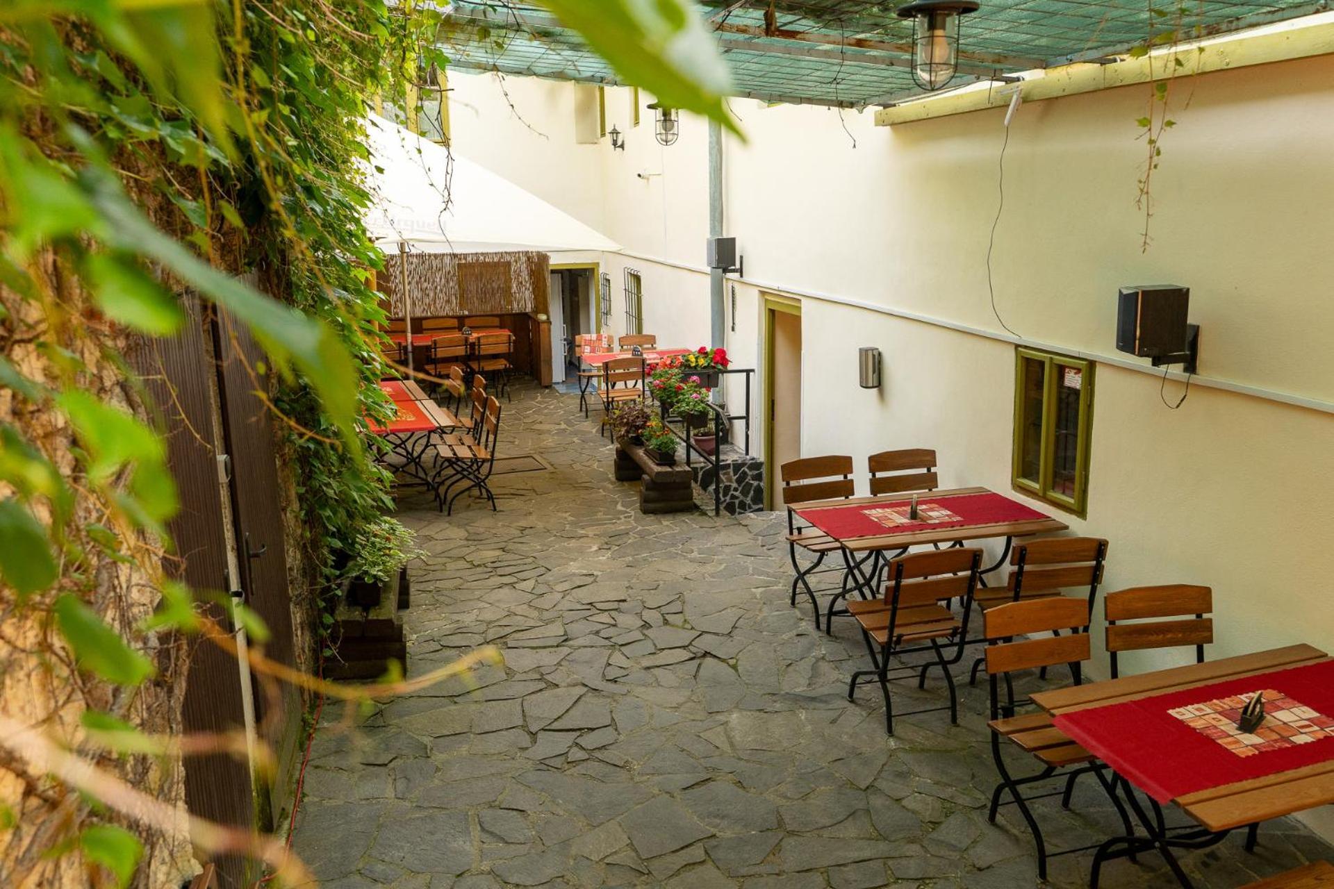 Penzion Prijemny Oddych Banská Štiavnica Exteriör bild