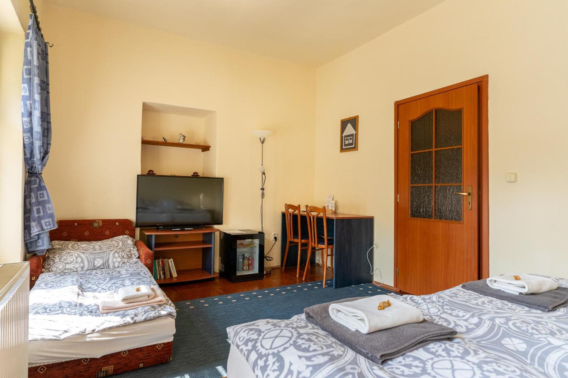 Penzion Prijemny Oddych Banská Štiavnica Exteriör bild