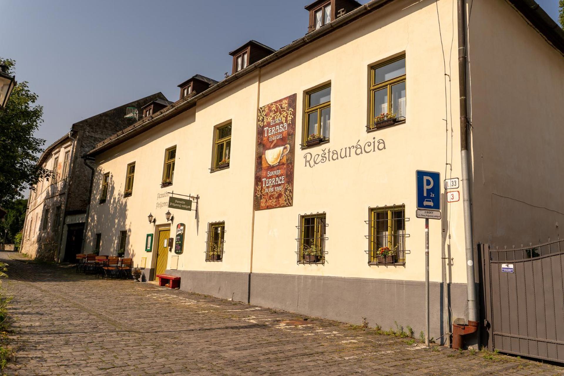 Penzion Prijemny Oddych Banská Štiavnica Exteriör bild
